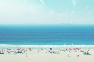 Ambiance estivale en bord de mer © Alexandre Perotto / Unsplash.com